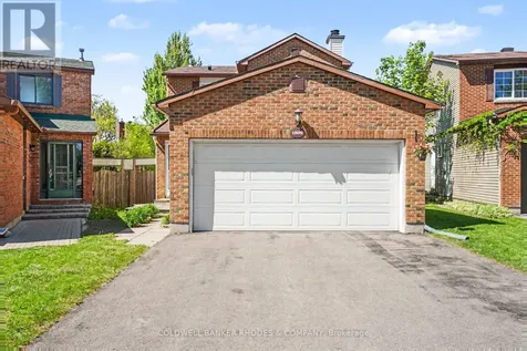 1809 Brousseau Crescent Ottawa ON K1C 2Y5