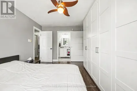 1809 Brousseau Crescent Ottawa ON K1C 2Y5