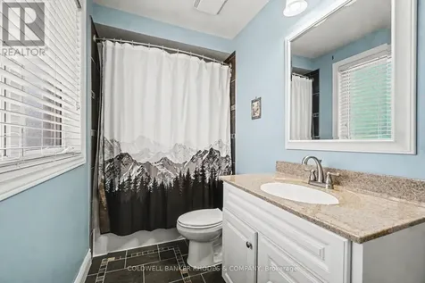 1809 Brousseau Crescent Ottawa ON K1C 2Y5