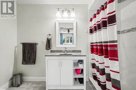 1809 Brousseau Crescent Ottawa ON K1C 2Y5
