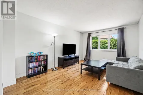 1809 Brousseau Crescent Ottawa ON K1C 2Y5