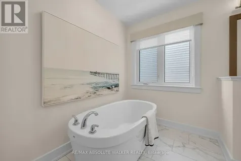 501 Egret Way Ottawa ON K2J 5V3
