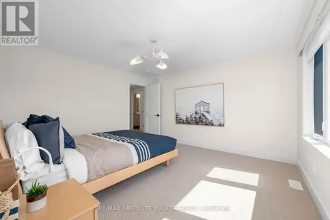 501 Egret Way Ottawa ON K2J 5V3