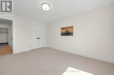 501 Egret Way Ottawa ON K2J 5V3