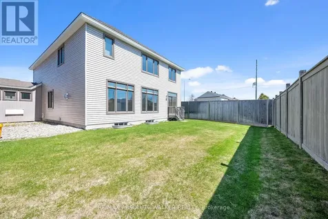501 Egret Way Ottawa ON K2J 5V3