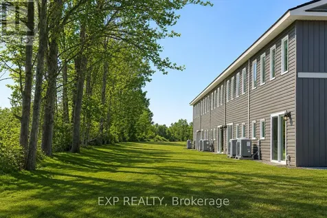 142 Doctor Agnes Craine Drive Smiths Falls ON K7A 0A5