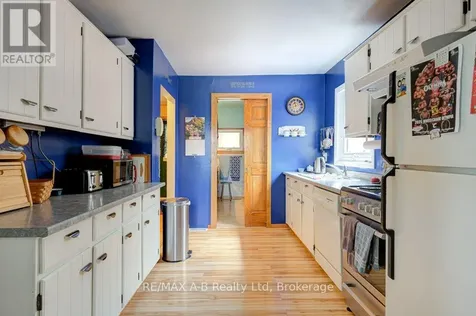 304 Douglas Street West Stratford ON N5A 5R3