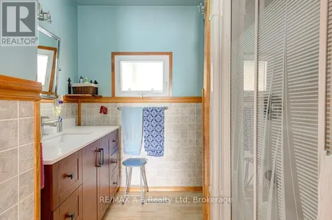 304 Douglas Street West Stratford ON N5A 5R3