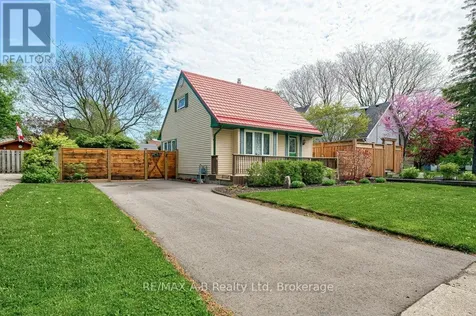 304 Douglas Street West Stratford ON N5A 5R3