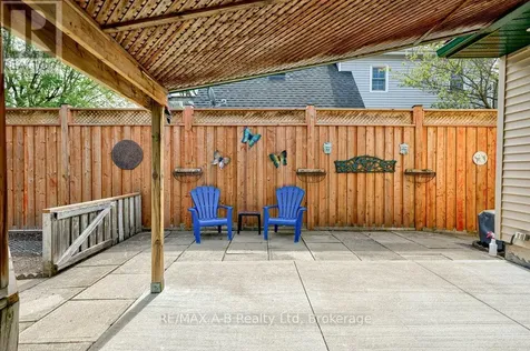 304 Douglas Street West Stratford ON N5A 5R3