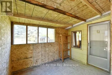 21 Braeside Street Collingwood ON L9Y 0X2