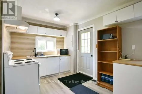 21 Braeside Street Collingwood ON L9Y 0X2