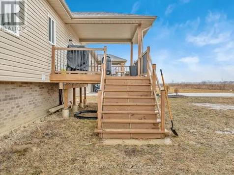 49 Kingsbridge Drive Amherstburg ON N9V 4A5