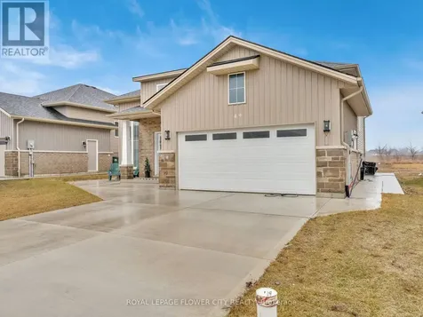 49 Kingsbridge Drive Amherstburg ON N9V 4A5