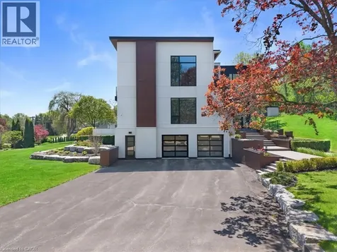 1309 Beaufort Drive Burlington ON L7P 4V9