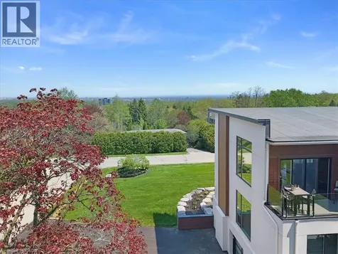 1309 Beaufort Drive Burlington ON L7P 4V9