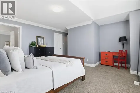 905 Marigold Court Kitchener ON N2P 2Y3