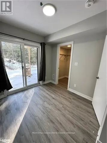 72 Winters Crescent Collingwood ON L9Y 5T1