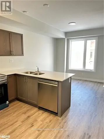 72 Winters Crescent Collingwood ON L9Y 5T1