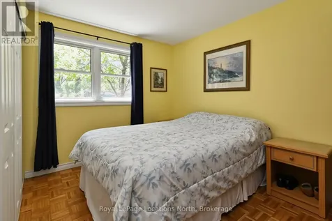 83 Wilhelm Street Wasaga Beach ON L9Z 1R1
