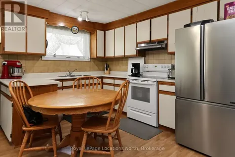 83 Wilhelm Street Wasaga Beach ON L9Z 1R1