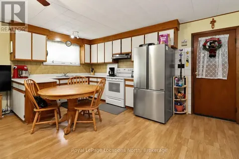 83 Wilhelm Street Wasaga Beach ON L9Z 1R1
