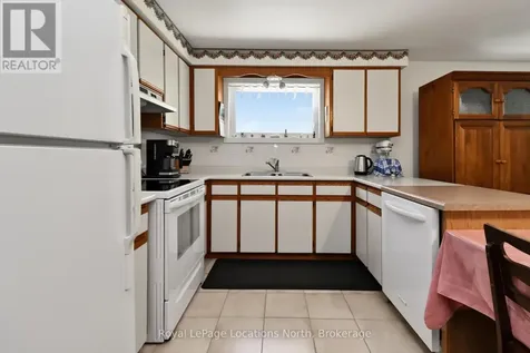 83 Wilhelm Street Wasaga Beach ON L9Z 1R1