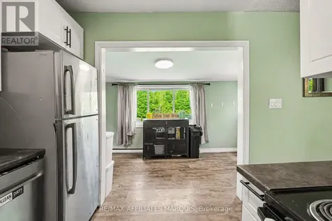 10 Bay Road Rideau Lakes ON K0G 1L0