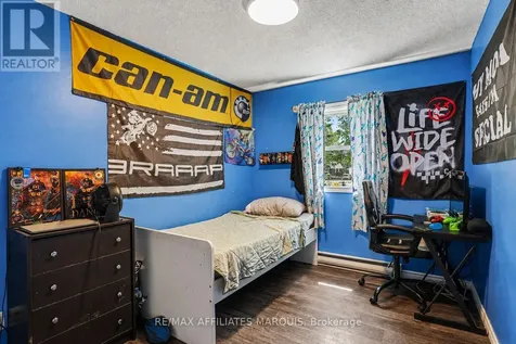 10 Bay Road Rideau Lakes ON K0G 1L0