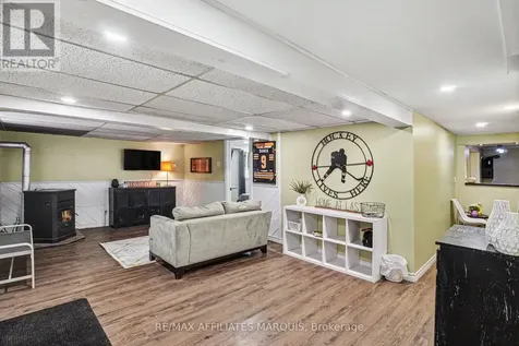 10 Bay Road Rideau Lakes ON K0G 1L0