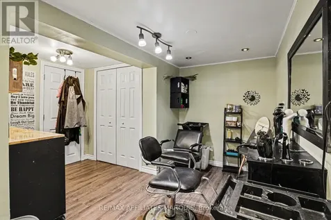 10 Bay Road Rideau Lakes ON K0G 1L0