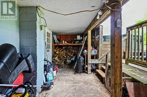 10 Bay Road Rideau Lakes ON K0G 1L0