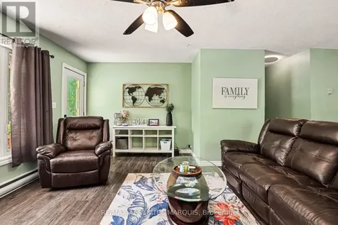 10 Bay Road Rideau Lakes ON K0G 1L0