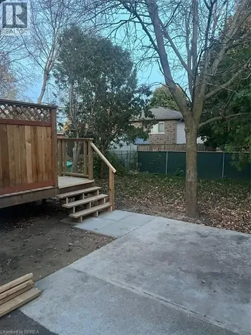 54 Debby Crescent Brantford ON N3R 7A4