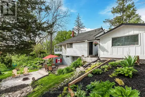 46 Owaissa Street St. Thomas ON N5P 1T2