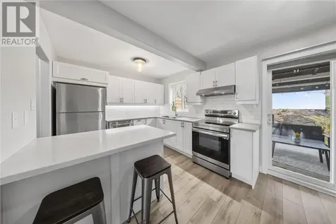 180 Eaglestone Court Sudbury ON P3B 4K1