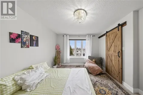 180 Eaglestone Court Sudbury ON P3B 4K1