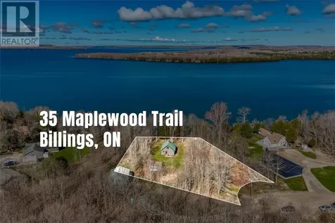 35 Maplewood Trail Kagawong ON P0P 1J0