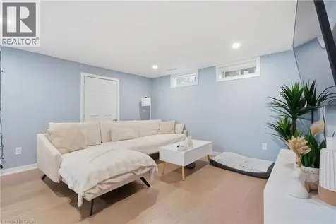 216 Stevenson Street North Guelph ON N1E 5B2