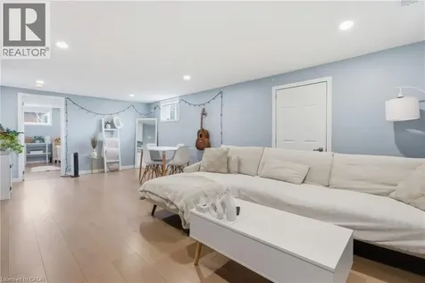 216 Stevenson Street North Guelph ON N1E 5B2