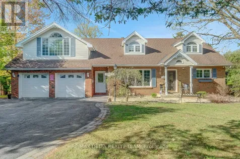 1079 Laporte Street Ottawa ON K1J 7B3