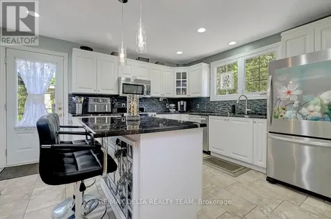 1079 Laporte Street Ottawa ON K1J 7B3