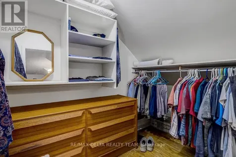 1079 Laporte Street Ottawa ON K1J 7B3