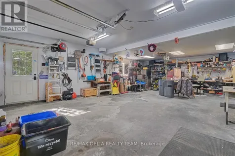 1079 Laporte Street Ottawa ON K1J 7B3