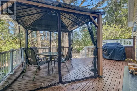 1079 Laporte Street Ottawa ON K1J 7B3