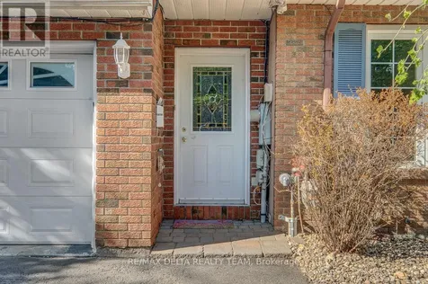 1079 Laporte Street Ottawa ON K1J 7B3