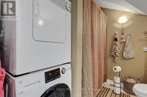 1079 Laporte Street Ottawa ON K1J 7B3