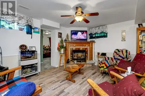 1079 Laporte Street Ottawa ON K1J 7B3