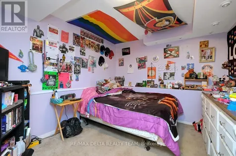 1079 Laporte Street Ottawa ON K1J 7B3