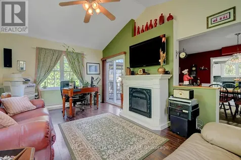 1079 Laporte Street Ottawa ON K1J 7B3